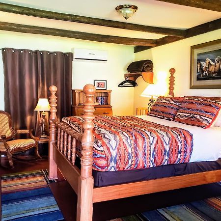 Bed and Breakfast Rancho Santa Cruz Tubac Экстерьер фото